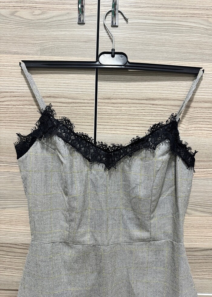 Gri İp Askılı Elbise - Görsel 2