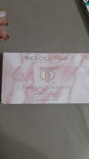 Revolution dana altuwairsh