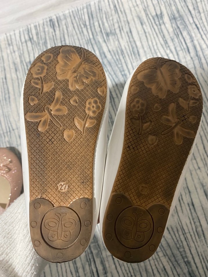 Kız Çocuk Beyaz Baskılı Babet Ayakkabı - Görsel 2