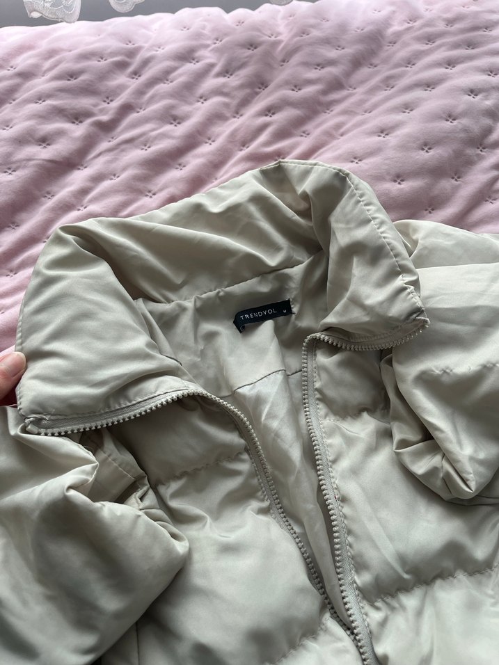 Beyaz Deri Şişme Kadın Ceket - Görsel 4