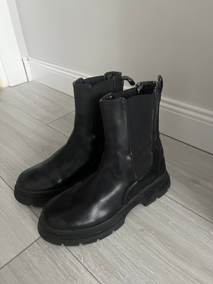 Siyah Platform Topuklu Gotik Kadın Bot - Görsel 3