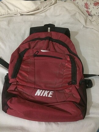 Nike çanta