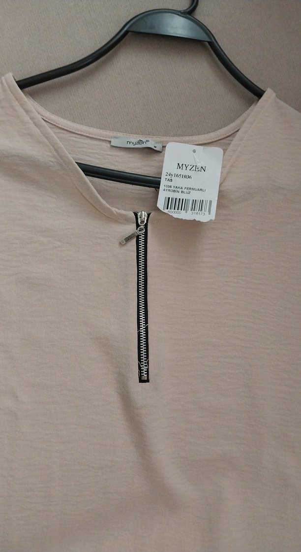 Bej Kısa Kollu Keten Bluz - Görsel 2