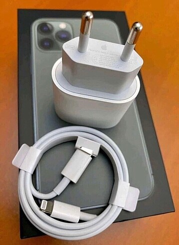 iPhone şarj aleti