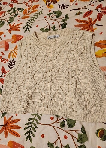m Beden Zara Crop Yelek