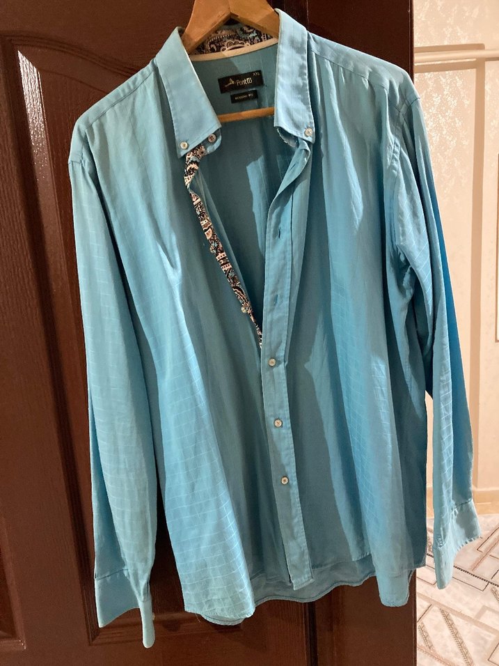 Iyi durumdadır yakasında hafif sararma var yıkanınca olur o yüzd - Görsel 2