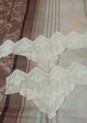 El Yapımı Dantel Şerit - Görsel 3