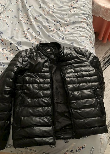 Siyah Deri Kadın Kışlık Mont - Görsel 2