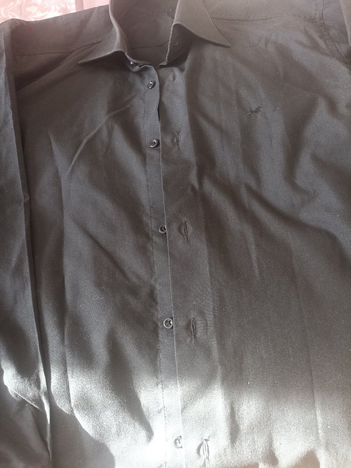 Siyah Düğmeli Uzun Kollu Erkek Gömlek - Görsel 4