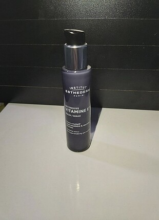 ESTHEDERM - Intensive Vitamine E2 Serum