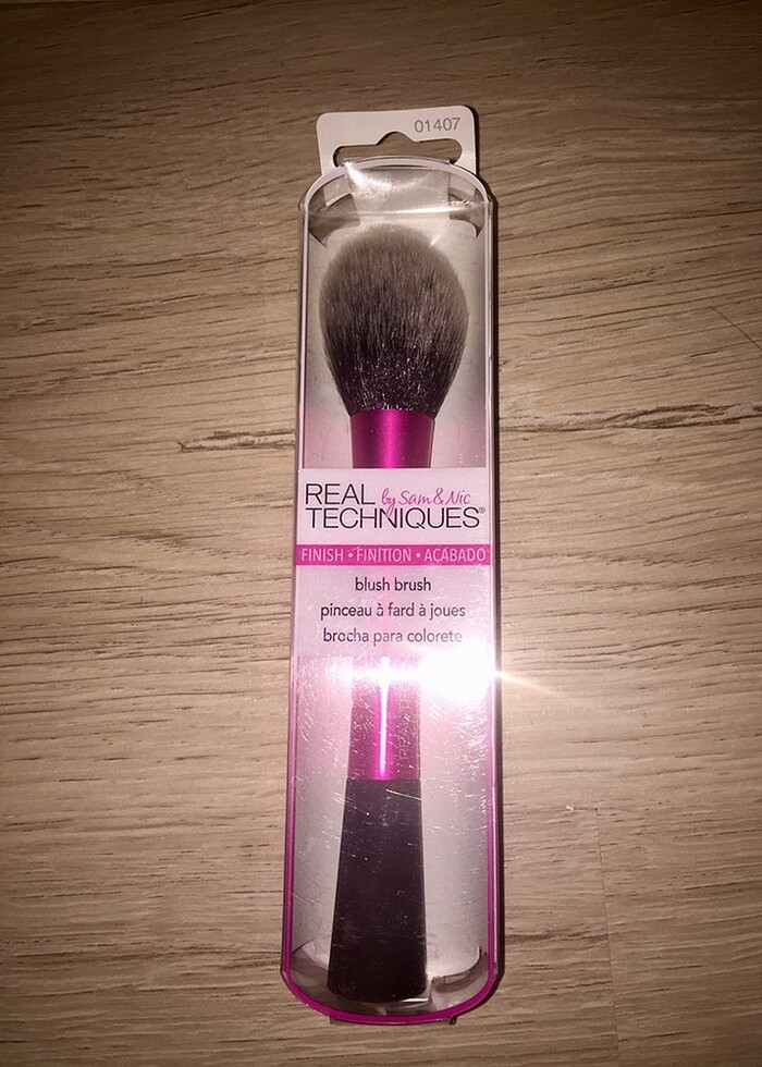 Real Technıques Allık Fırçası - Görsel 3