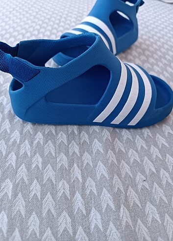 Adidas sandalet 23 nımara