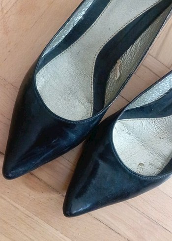 Siyah Parlak Stiletto Topuklu Kadın Ayakkabı - Görsel 2