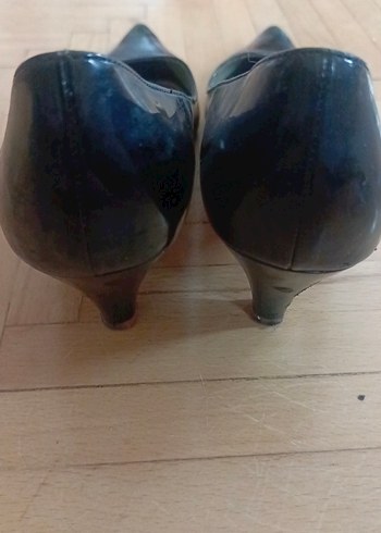 Siyah Parlak Stiletto Topuklu Kadın Ayakkabı - Görsel 5