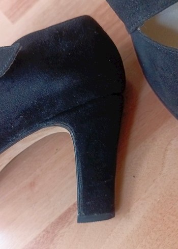 Siyah Süet Kadın Klasik Topuklu Ayakkabı - Görsel 5