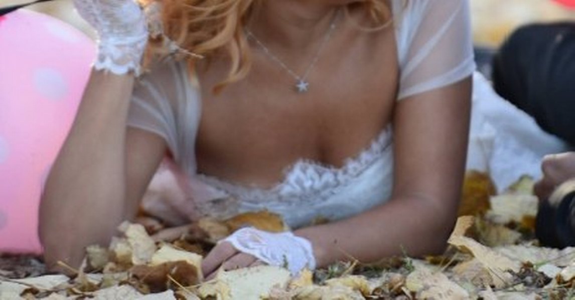 Dantel Detaylı Straplez orta Mini Vintage Gelinlik - Görsel 5