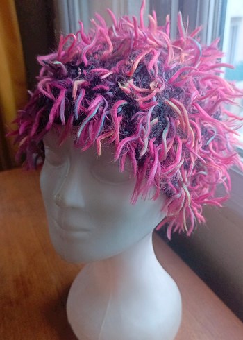 Fütüristik Pembe Örgü Kadın Bere - Görsel 5