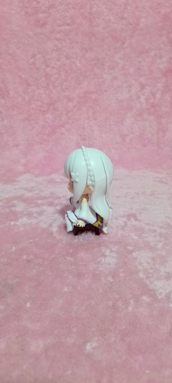 Emilia Figür - Görsel 2