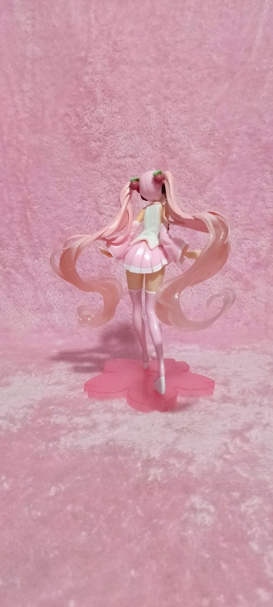 Hatsune Miku Figür - Görsel 3