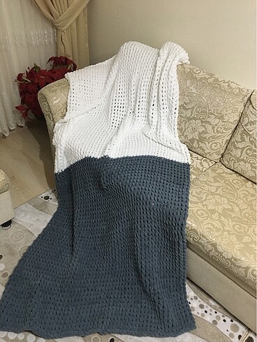 Burgu model gri battaniye