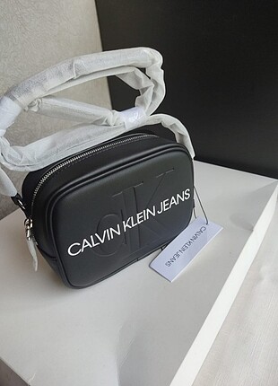  Beden siyah Renk Calvin Klein Çanta