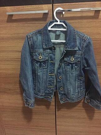 Zara kız çocuk kot ceket