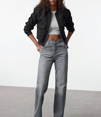 Gri jean