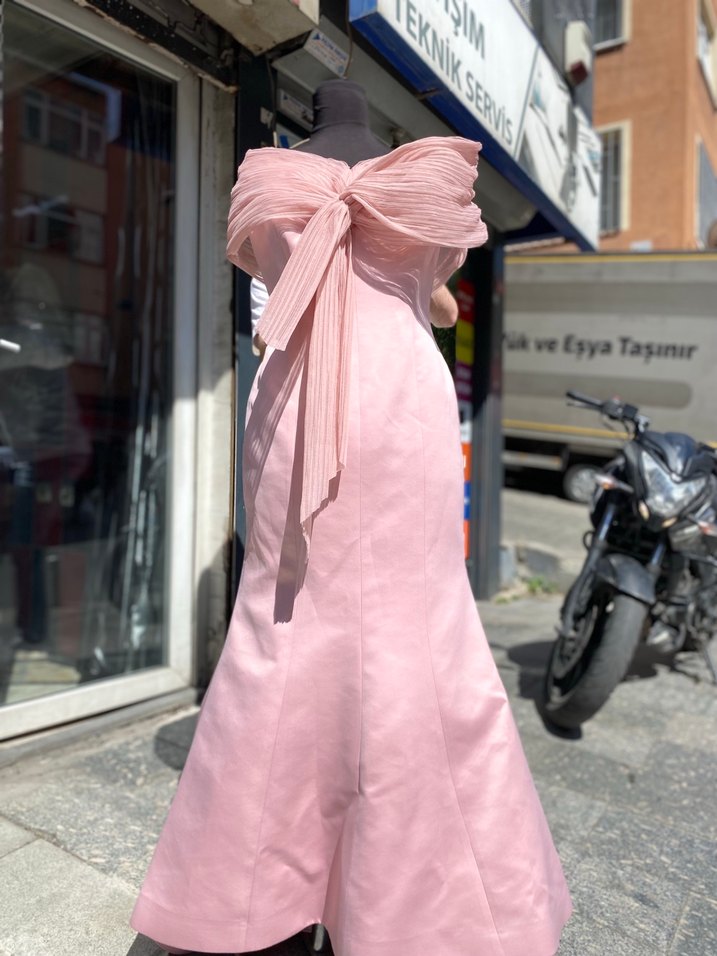 Pudra Pembe Drapeli Uzun Abiye Elbise - Görsel 2
