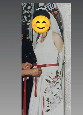 Gelinlik ve uzun eldiveni.. - Görsel 3