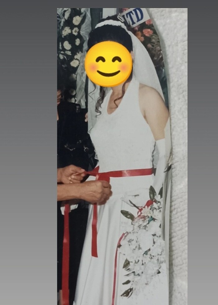 Gelinlik ve uzun eldiveni.. - Görsel 3