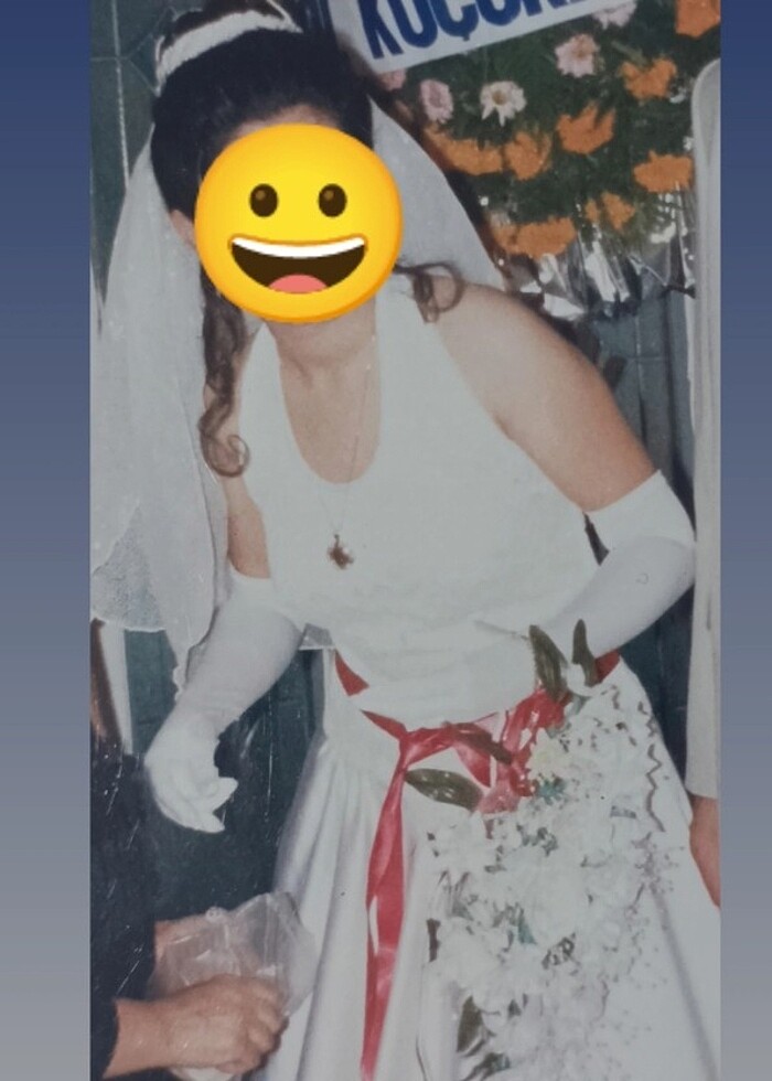 Gelinlik ve uzun eldiveni.. - Görsel 5