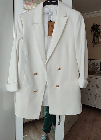 Gusto beyaz blazer ceket