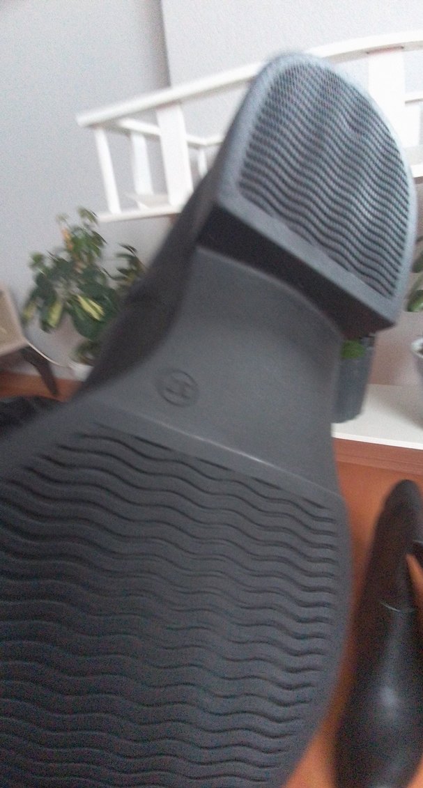 Kadın Siyah Dizüstü Stiletto Lastik Çizme - Görsel 3