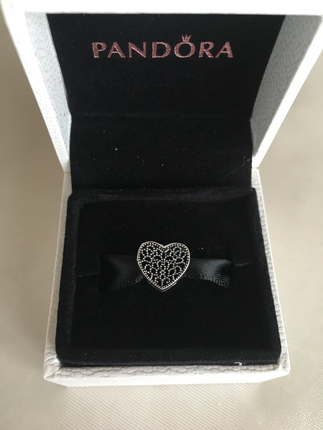 Pandora Romantik kalp
