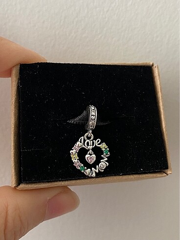 Love mom sallantılı charm