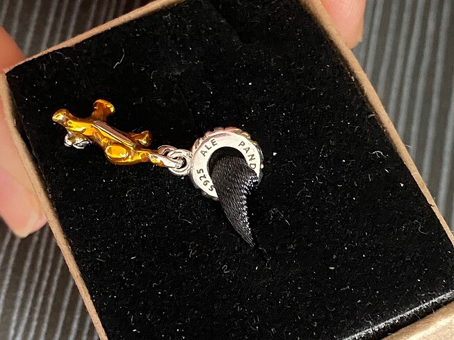  Beden altın Renk Tigger charm