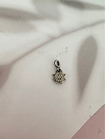 Pandora Me charm