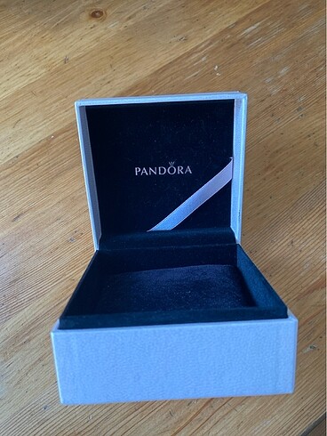 Pandora bileklik kutusu - Görsel 5
