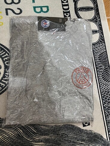 PSG tshirt