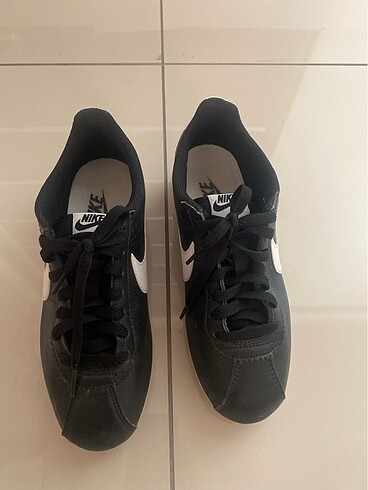Nike Orginal Nike kadın spor ayakkabı