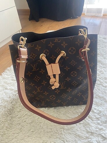 Luis Vuitton