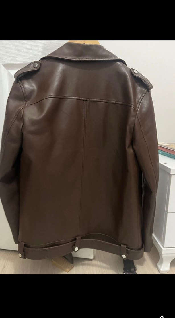 Stradivarius uzun deri ceket - Görsel 2