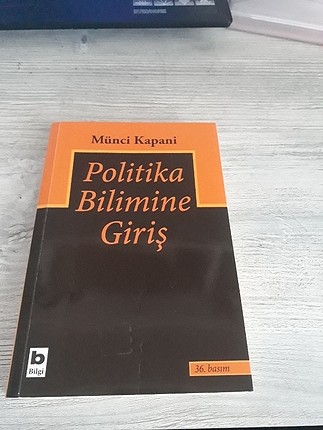 Politika bilimi