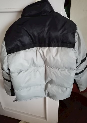 Bershka Beyaz Gri Kemerli Kısa Kadın Kış Montu