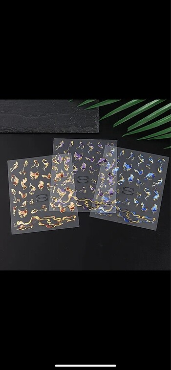 3 farklı renkte tırnak çıkartması, mermer desenli nail sticker