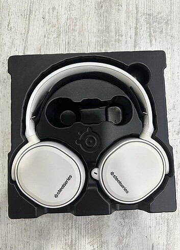 Diğer Steelseries Arctis 5 Surround 