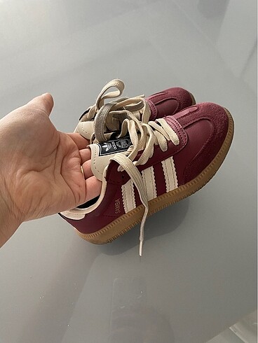 Adidas kız çocuk spor ayakkabı