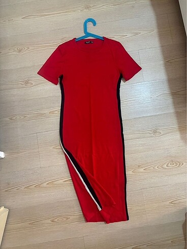 Bershka midi elbise