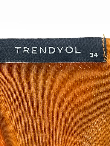 34 Beden çeşitli Renk Trendyol & Milla Kısa Elbise %70 İndirimli.