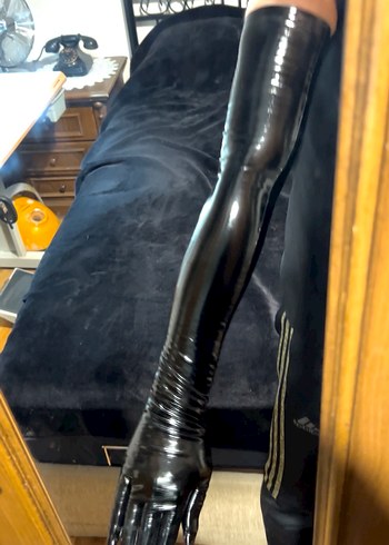 Rugan Uzun Siyah Deri Gotik Eldiven - Görsel 5